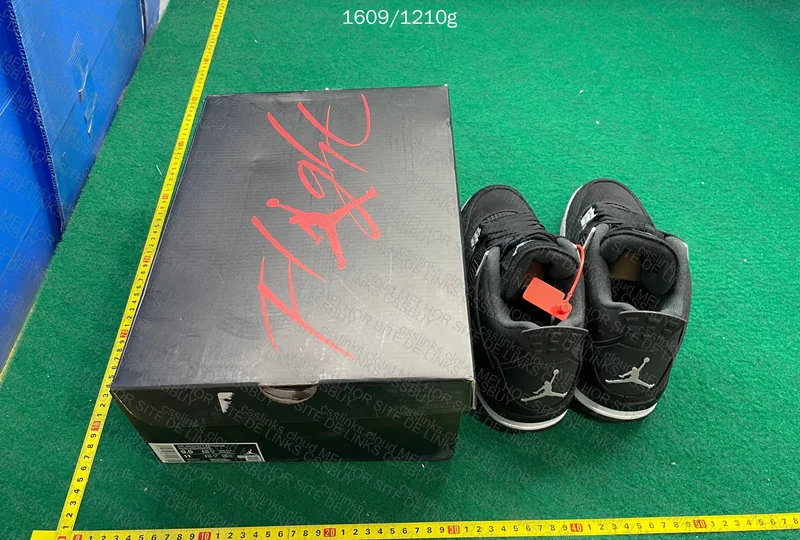 Air Jordan 4 'Black and Light Steel' (DH7138-006) 7