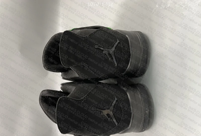 Air Jordan 4 Black Cat 3