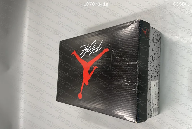 Air Jordan 4 Black Cat 8