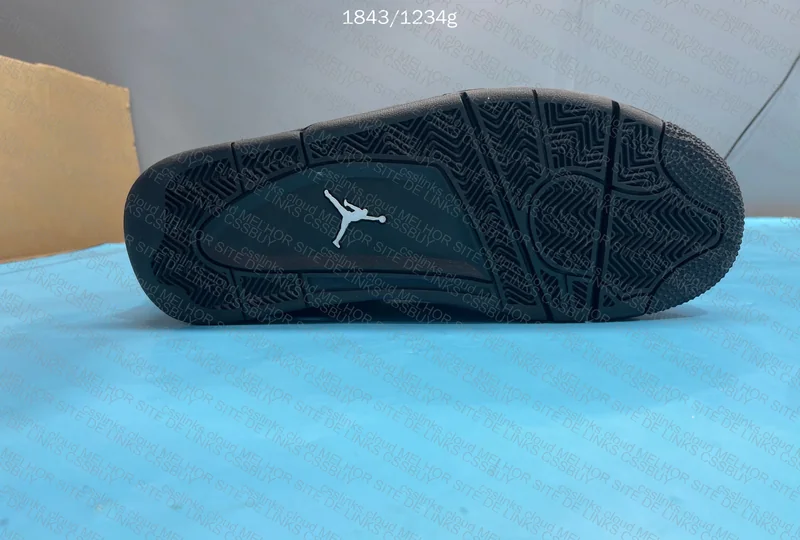 Air Jordan 4 Black Cat 4