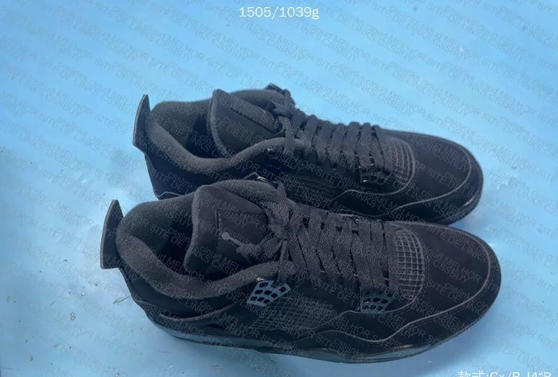 Air Jordan 4 Black Cat