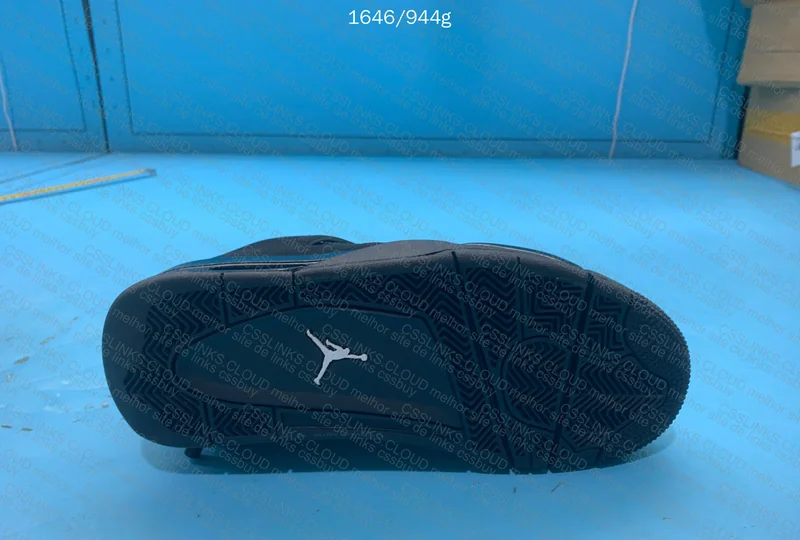 Air Jordan 4 Black Cat - New GX 5