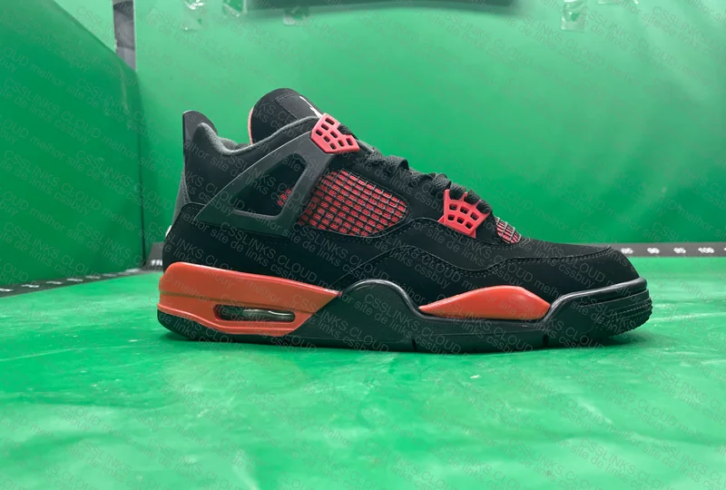 Air Jordan 4 "Black Red" 2