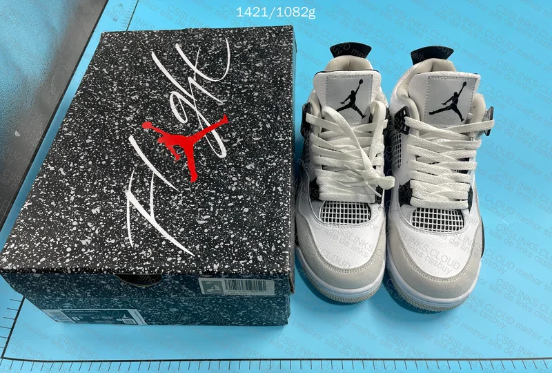 Air Jordan 4 (Blind Box) 2