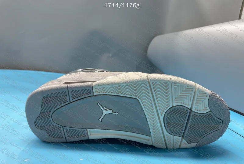 Air Jordan 4 Blind Box