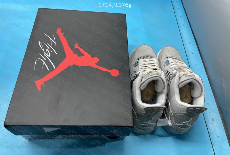 Air Jordan 4 Blind Box 9