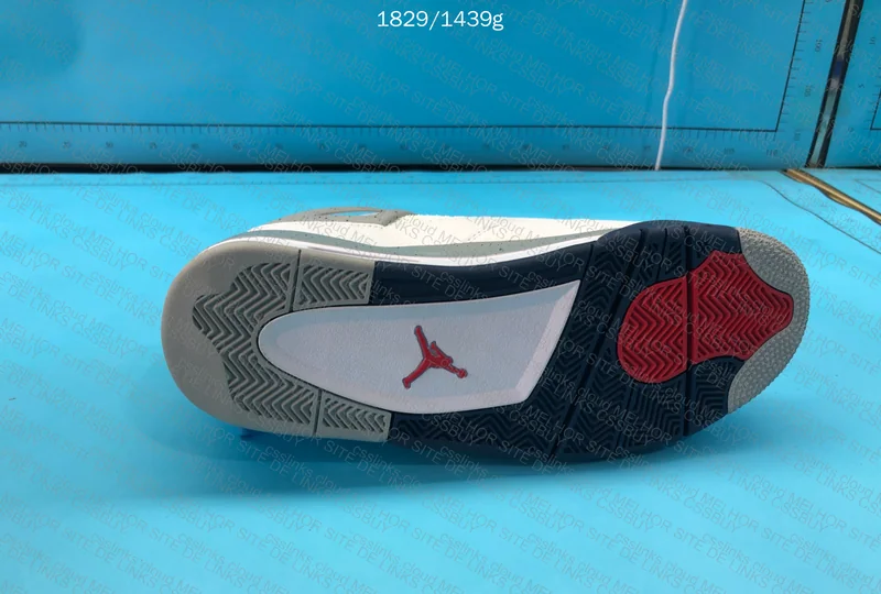 Air Jordan 4 Blind Box