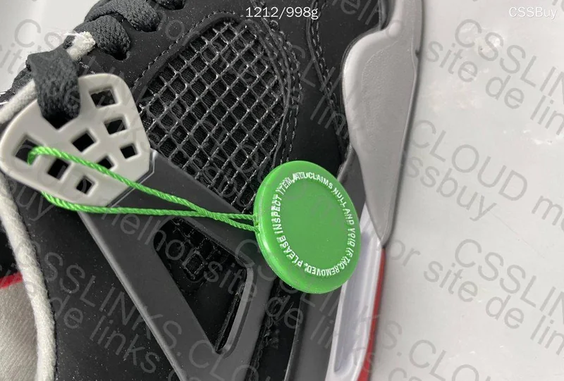 Air Jordan 4 Bred 11