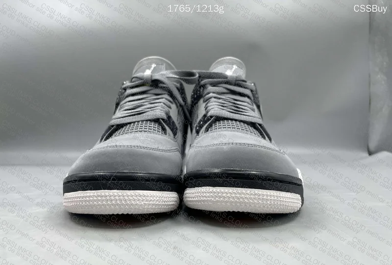 Air Jordan 4 (Cool Grey) 2