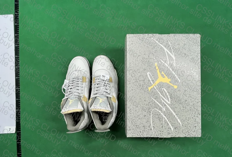 Air Jordan 4 Craft Photon Dust (Ajuda) 2