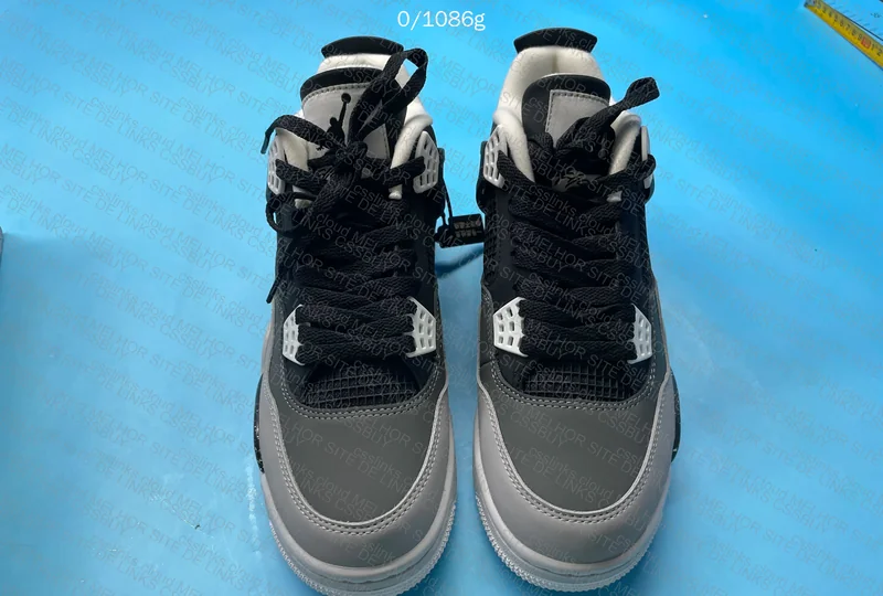 Air Jordan 4 Fear 3