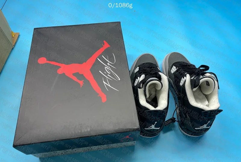 Air Jordan 4 Fear 5