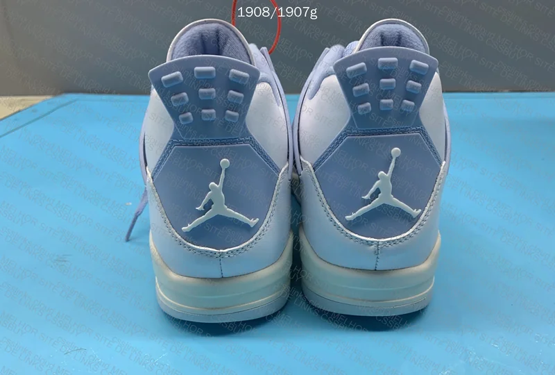 Air Jordan 4 Forget Me Not 3