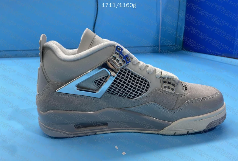 Air Jordan 4 Frozen Moments 5
