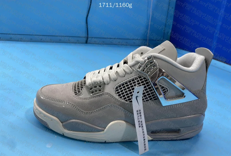 Air Jordan 4 Frozen Moments 6