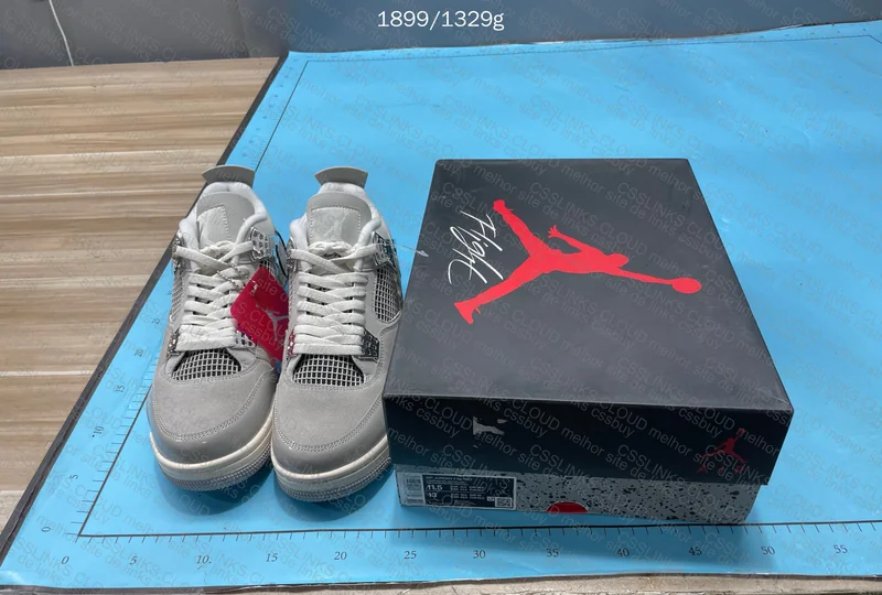 Air Jordan 4 Frozen Moments (JMDY) 10