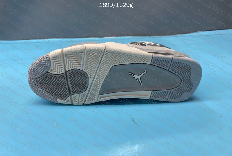 Air Jordan 4 Frozen Moments (JMDY) 8