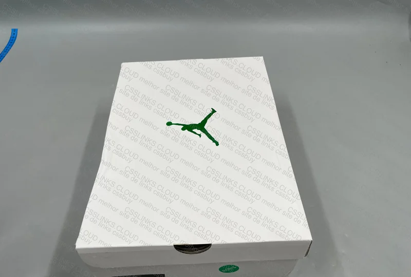 Air Jordan 4 GX 8