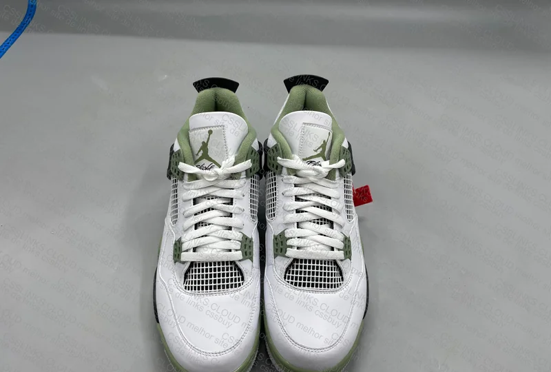 Air Jordan 4 GX