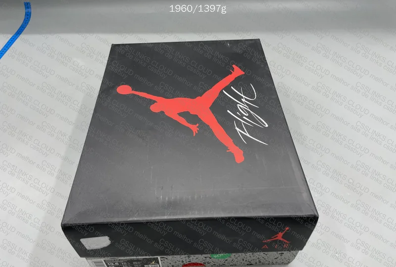 Air Jordan 4 GX 9