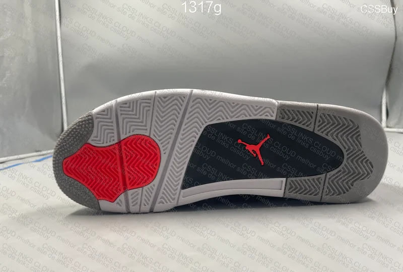 Air Jordan 4 Infrared