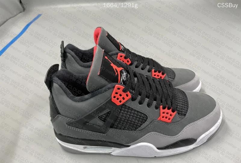 Air Jordan 4 Infrared