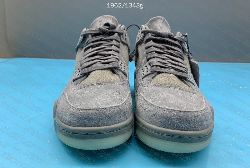 Air Jordan 4 KAWS 8