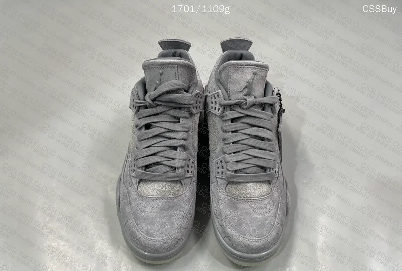 Air Jordan 4 KAWS GX Special Offer 4
