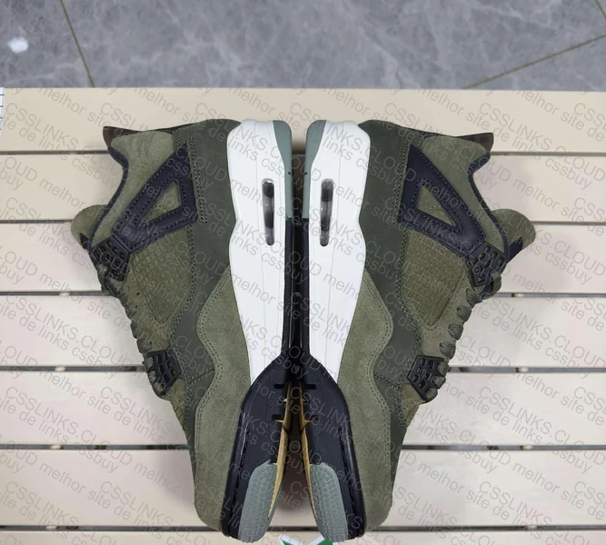 Air Jordan 4 Medium Olive 7