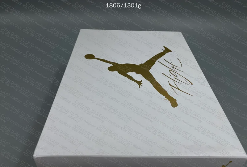 Air Jordan 4 Metallic Gold 10