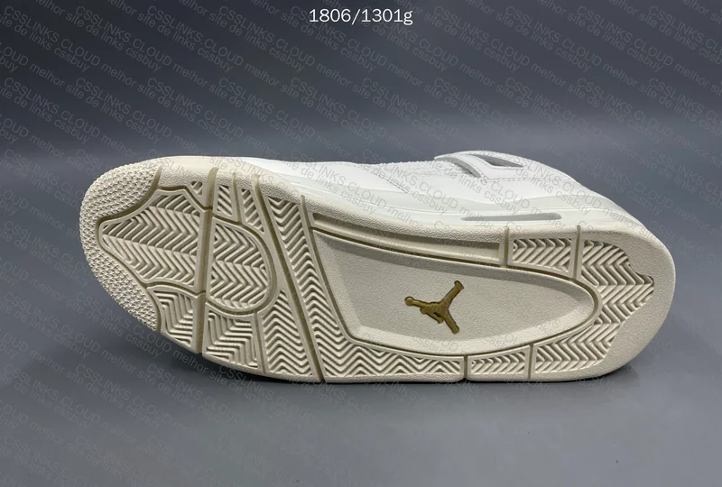 Air Jordan 4 Metallic Gold 4