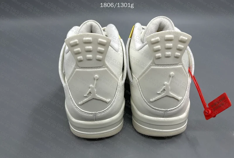 Air Jordan 4 Metallic Gold 5