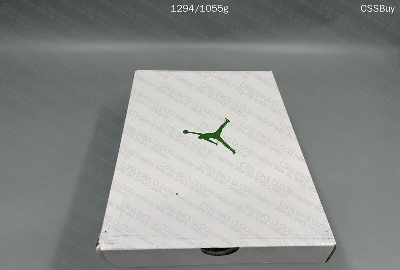 Air Jordan 4 Metallic Green 8