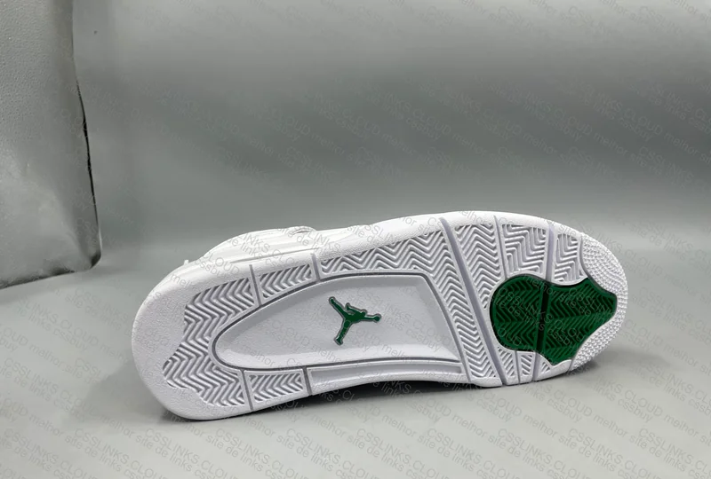 Air Jordan 4 Metallic Green