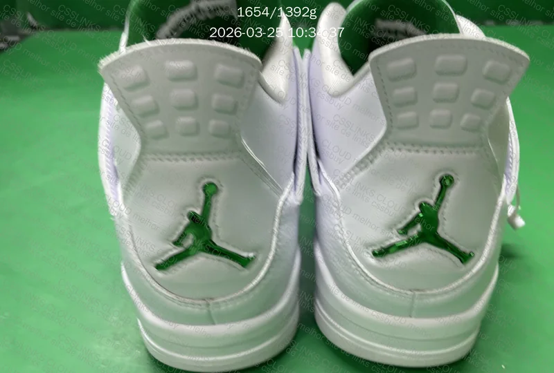 Air Jordan 4 Metallic Green 2