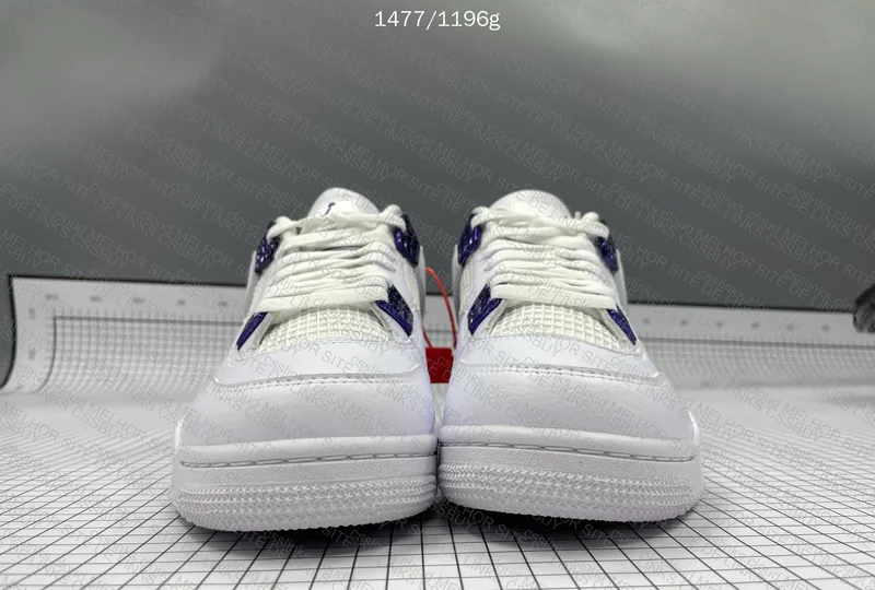 Air Jordan 4 Metallic Purple 4
