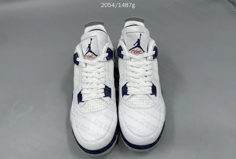 Air Jordan 4 Midnight Navy