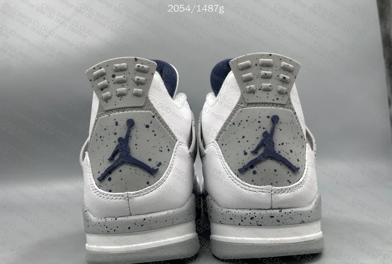 Air Jordan 4 Midnight Navy 2