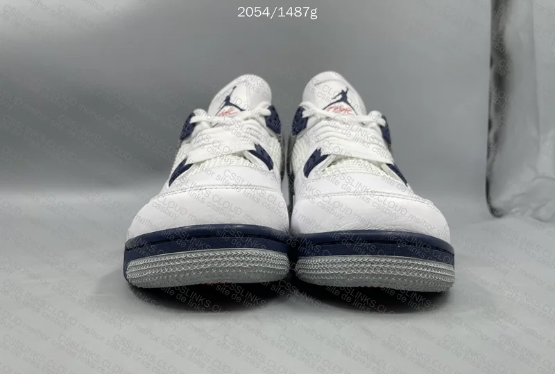 Air Jordan 4 Midnight Navy 3