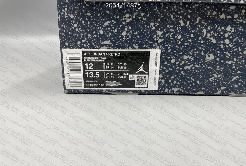 Air Jordan 4 Midnight Navy 9