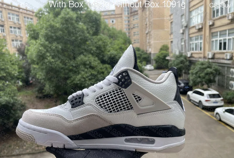 Air Jordan 4 Military 3