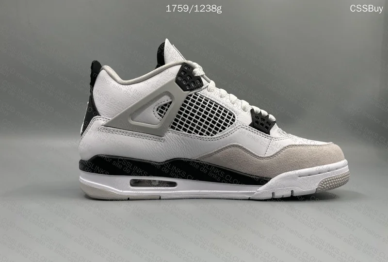 Air Jordan 4 Military Black 4