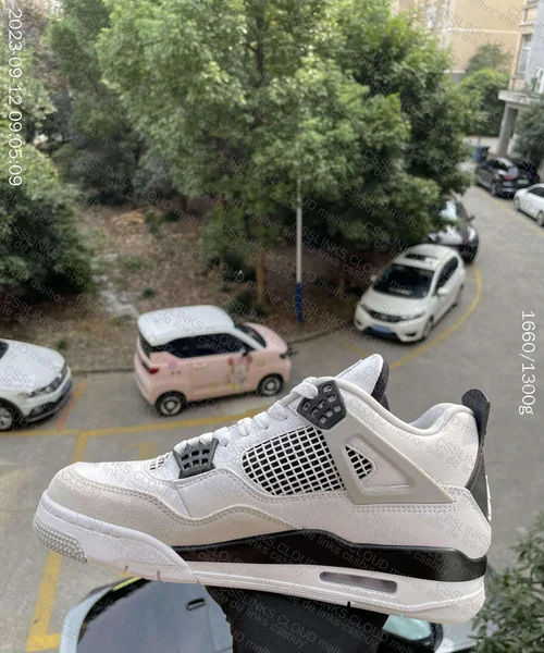 Air Jordan 4 Military Black (GX) 4