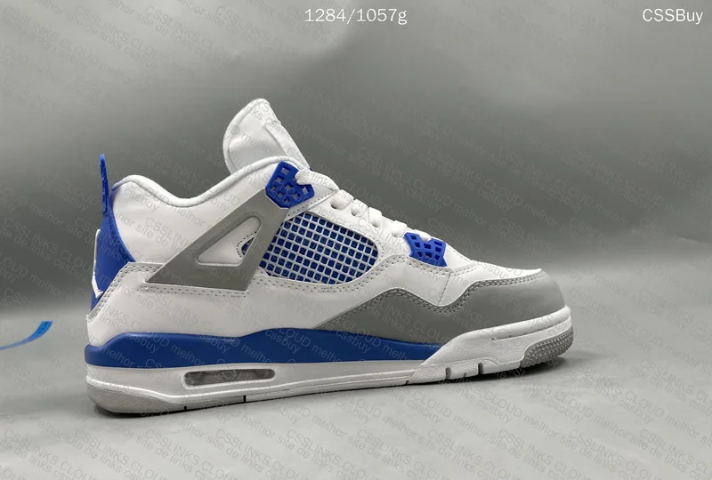 Air Jordan 4 Military Blue 3