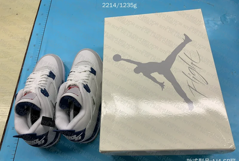 Air Jordan 4 Navy GX