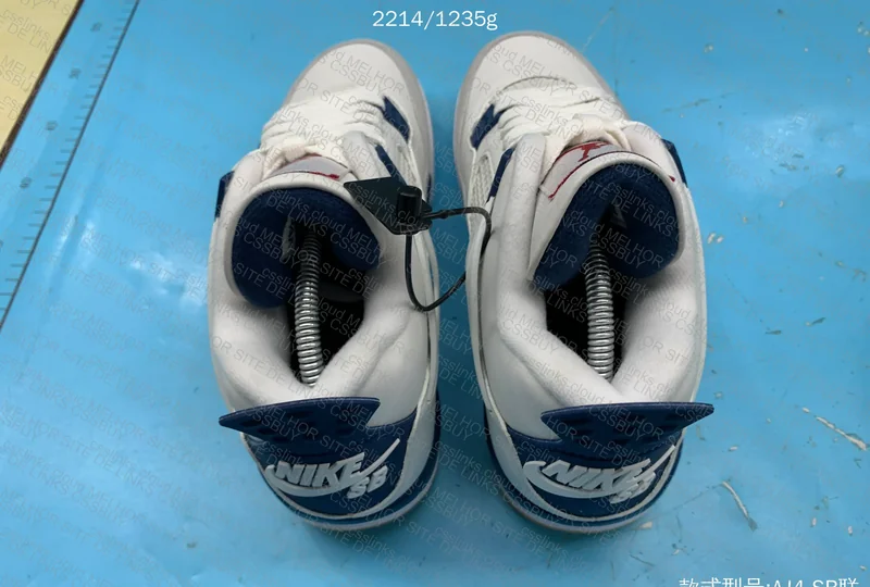 Air Jordan 4 Navy GX 4
