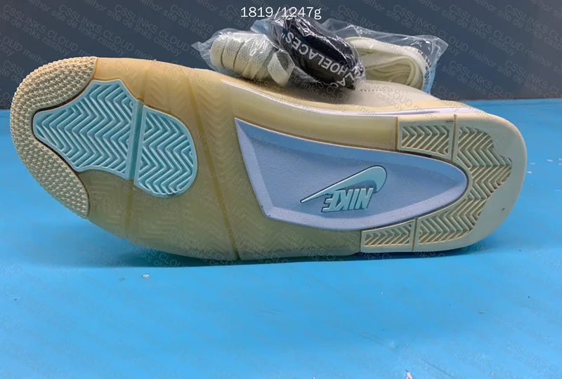Air Jordan 4 Off White x Sail 5