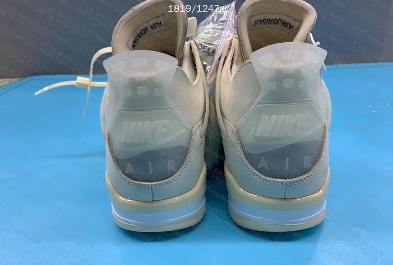 Air Jordan 4 Off White x Sail 7