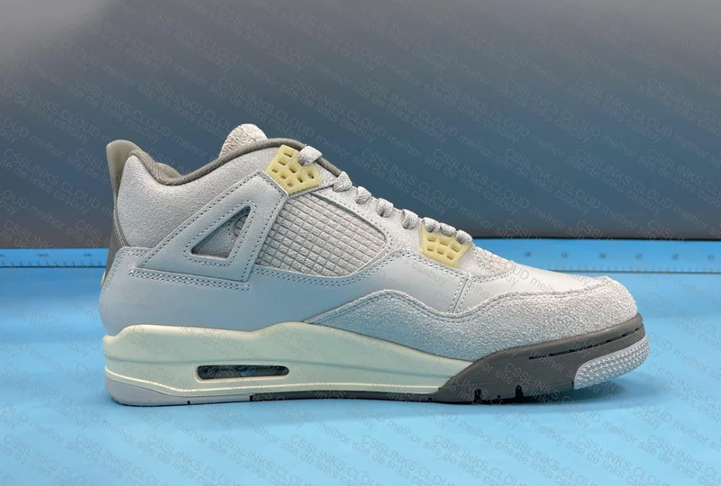 Air Jordan 4 Photon Dust 5
