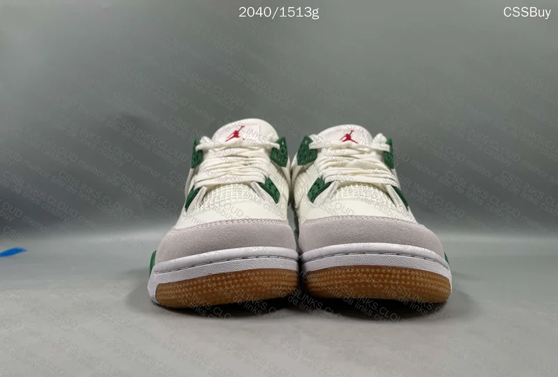 Air Jordan 4 Pine Green 2